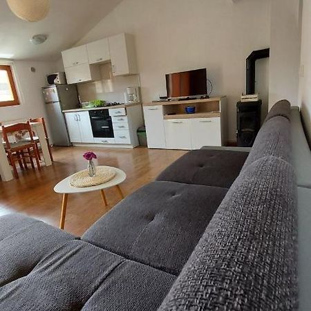 Apartment Alex Pula Ngoại thất bức ảnh