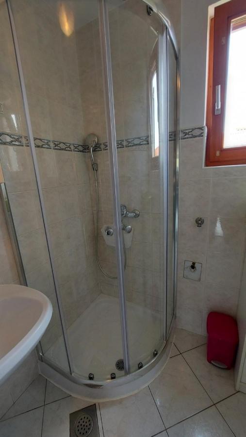 Apartment Alex Pula Ngoại thất bức ảnh