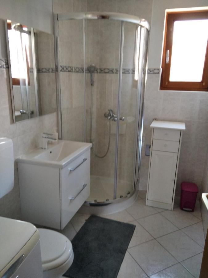 Apartment Alex Pula Ngoại thất bức ảnh