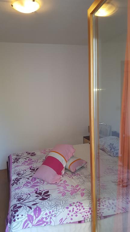 Apartment Alex Pula Ngoại thất bức ảnh