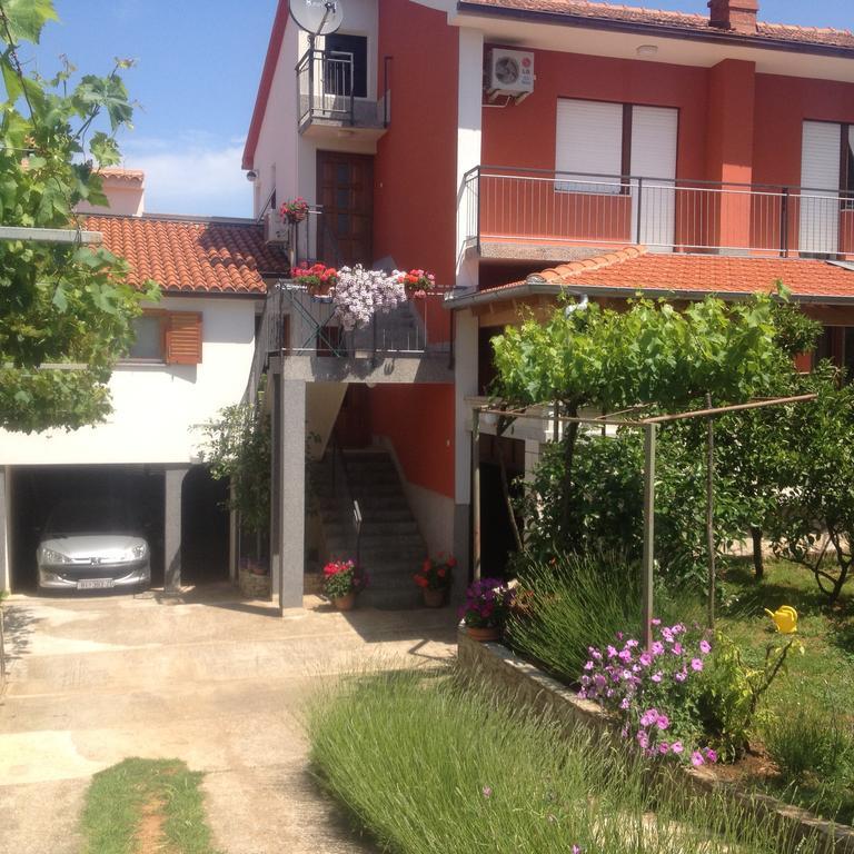 Apartment Alex Pula Ngoại thất bức ảnh